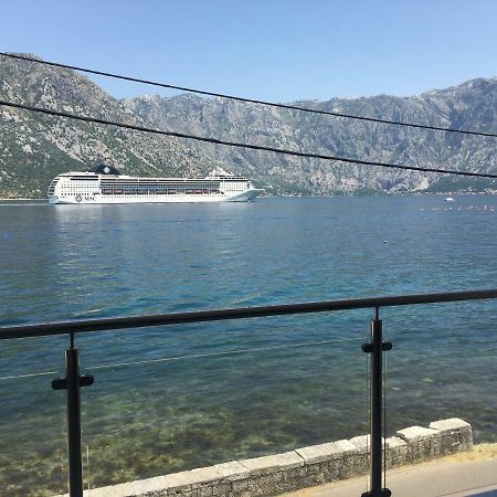 Apartment Stoliv Mare Kotor Exterior photo